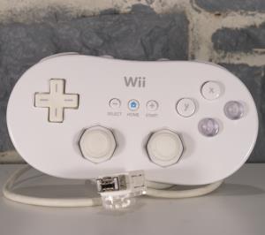 Wii Classic Controller (01)